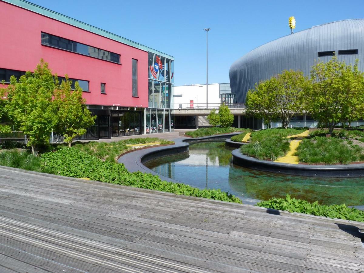 Bij Paul In Almere Exterior foto